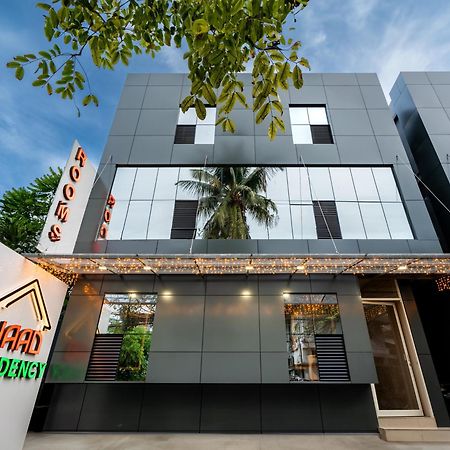 Yaad Residency Hotell Kochi Exteriör bild