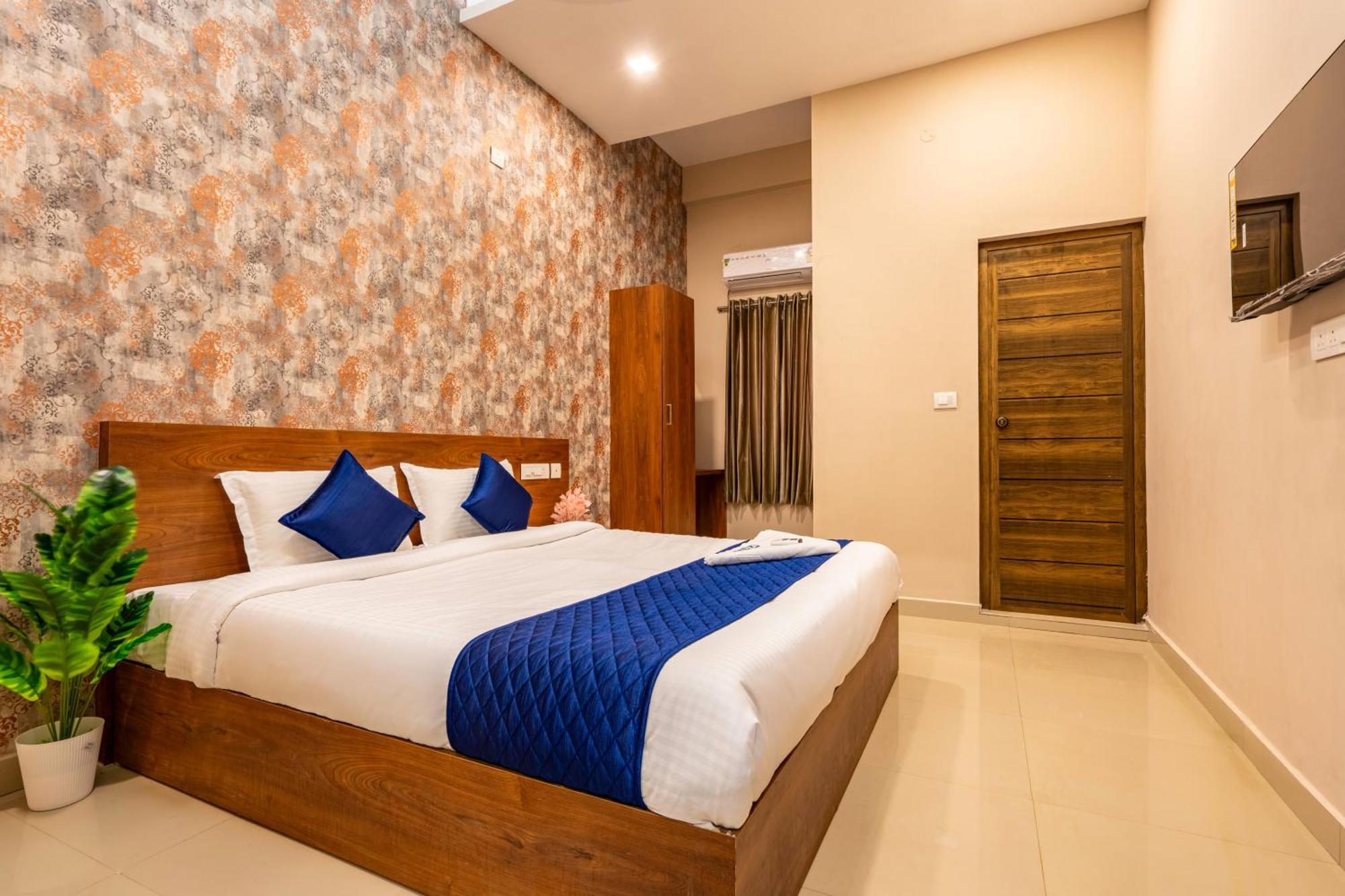 Yaad Residency Hotell Kochi Exteriör bild