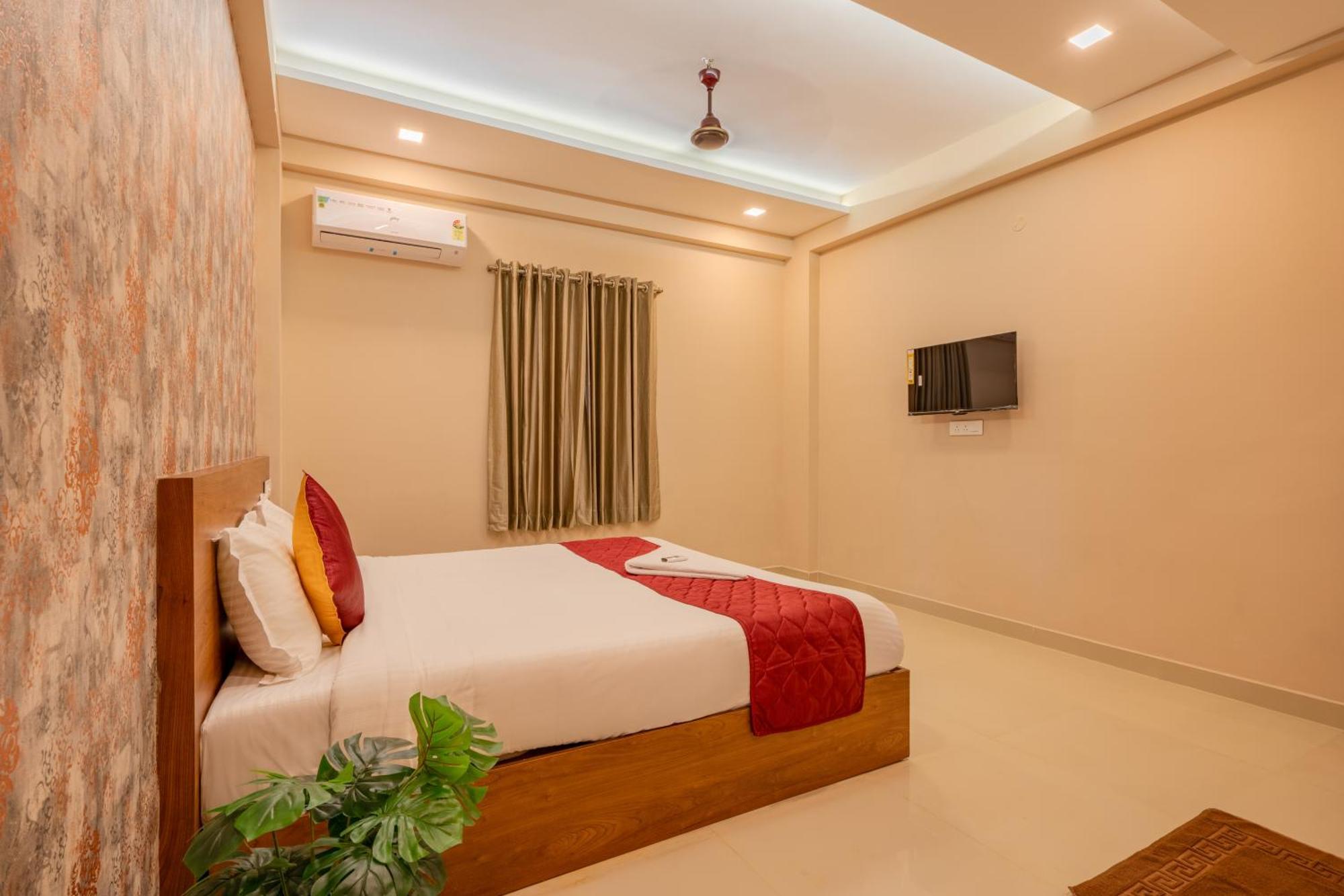 Yaad Residency Hotell Kochi Exteriör bild