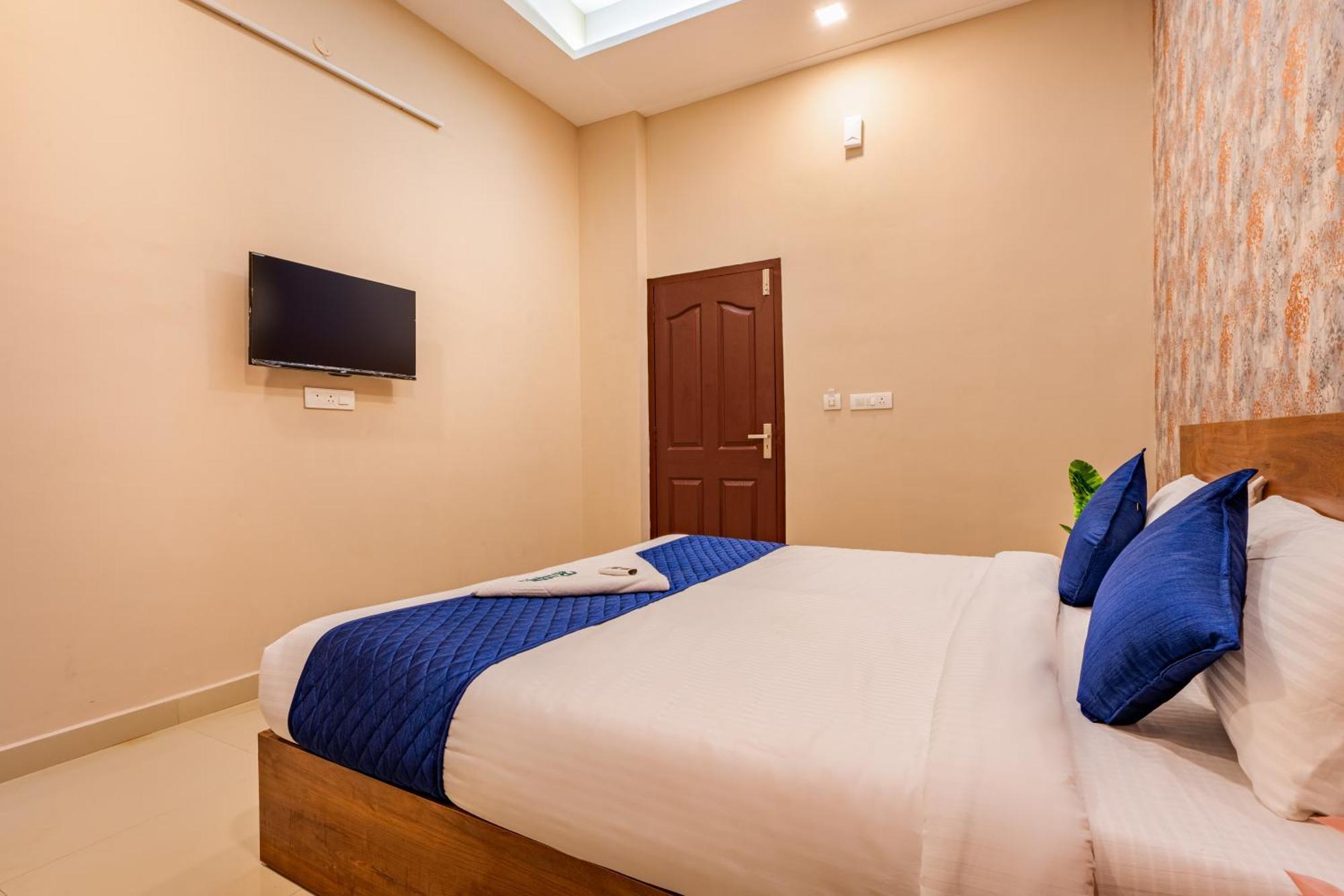Yaad Residency Hotell Kochi Exteriör bild