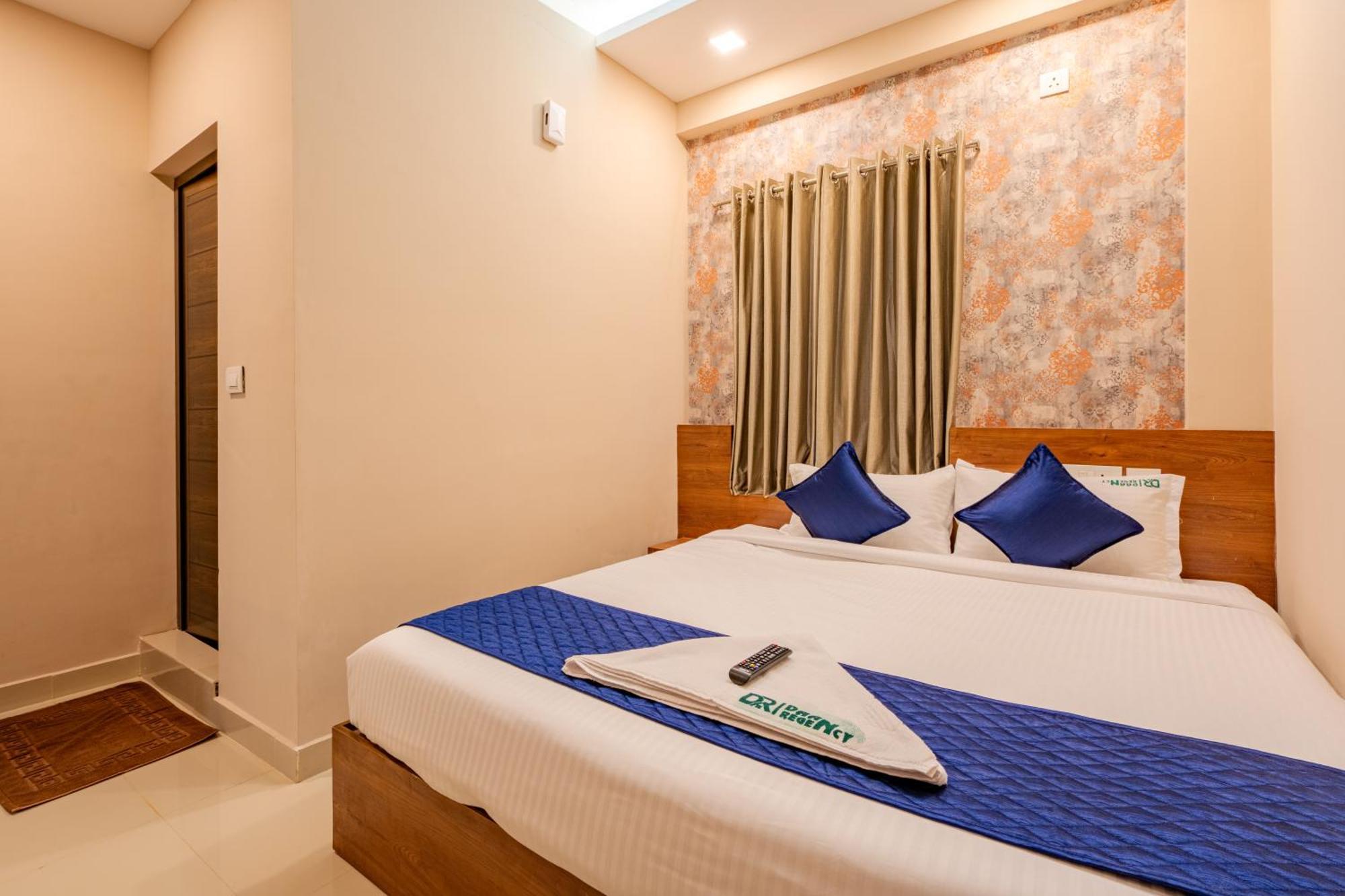 Yaad Residency Hotell Kochi Exteriör bild