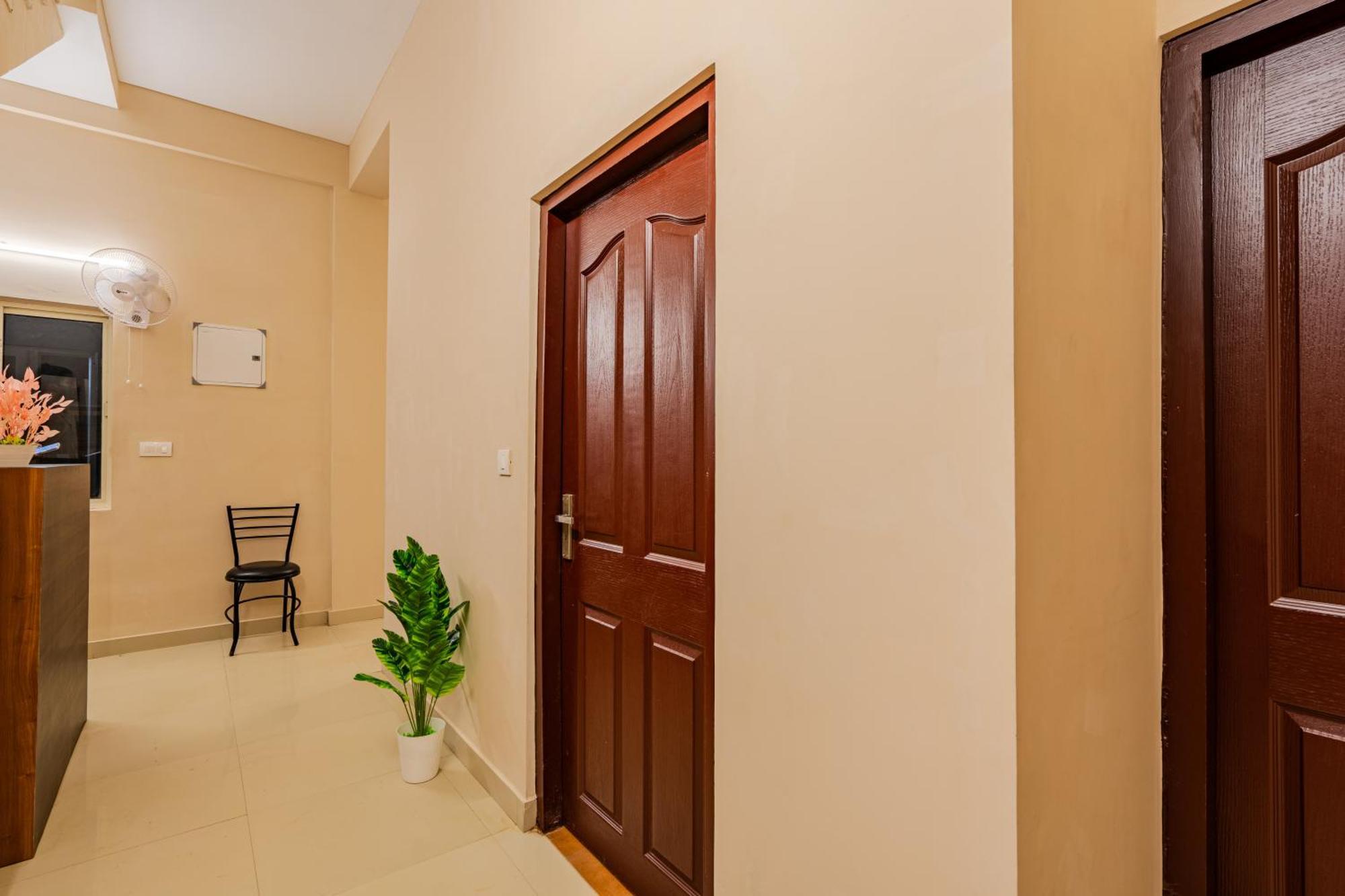 Yaad Residency Hotell Kochi Exteriör bild